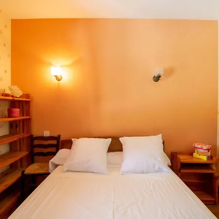 Дом отдыха Les Tourterelles Saint-Aigne