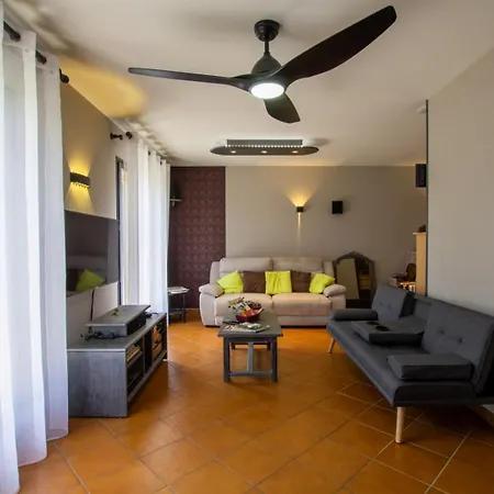 Les Tourterelles * Saint-Aigne